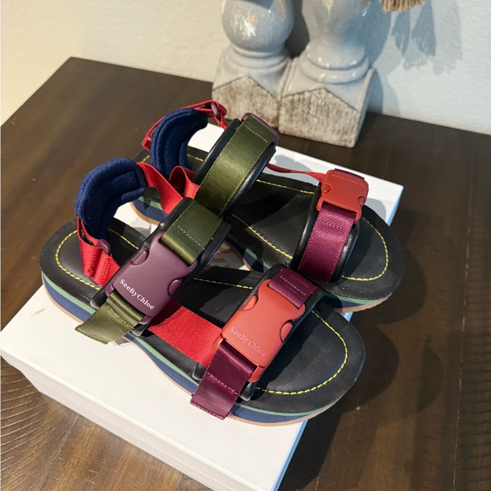 See By Chloe Red Fabri Ysee Sandals - Picture 5 of 8